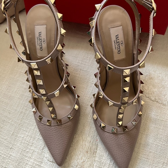 Valentino Garavani Shoes - Valentino Garavani Rockstud Pebbled Poudre Caged Heels